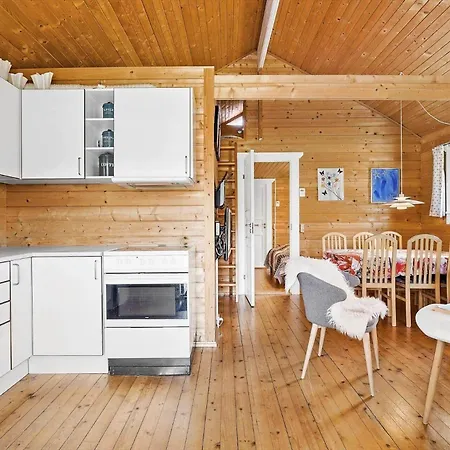 1454-aakirkeby-sortspaettevej-16-a