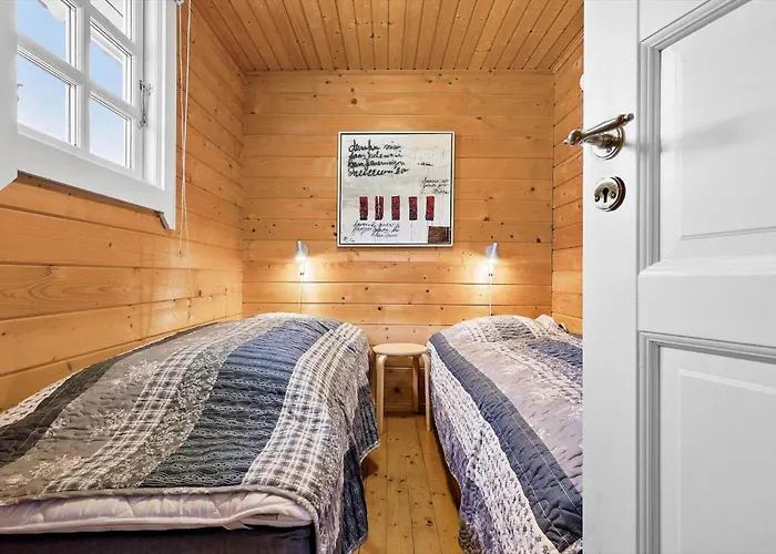 1454-aakirkeby-sortspaettevej-16-a